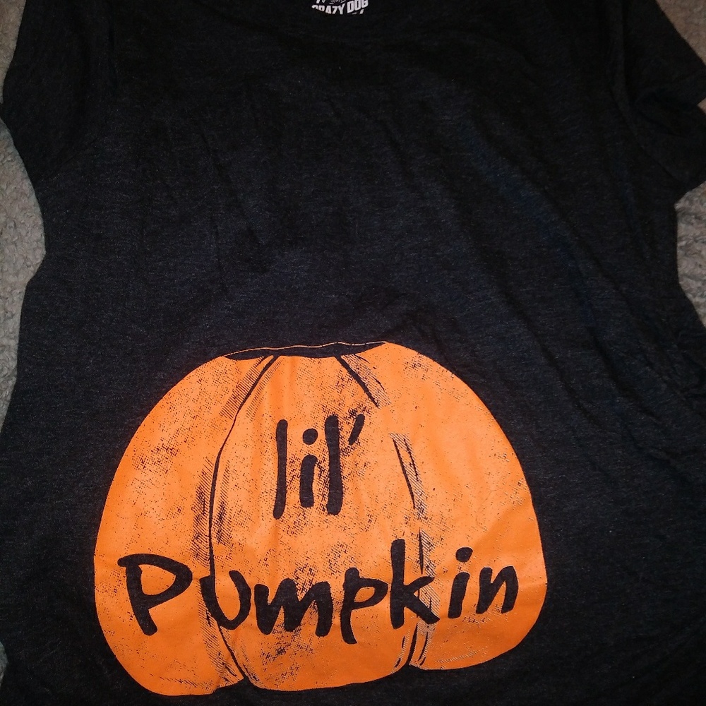 Maternity fall shirt